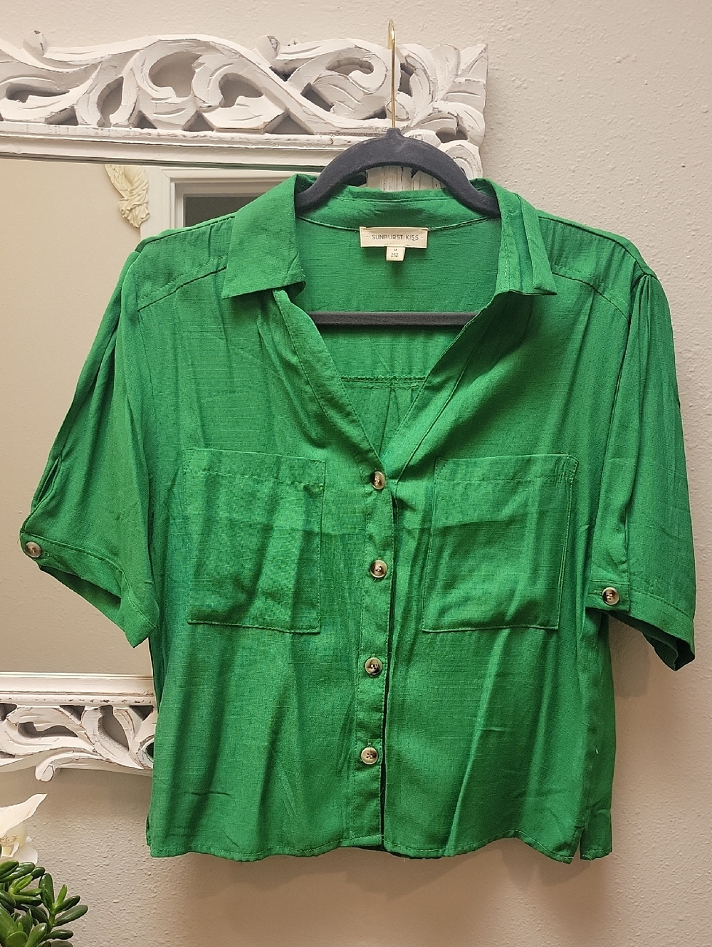 Sunburst Kiss Green Button-Front Pocket Shirt